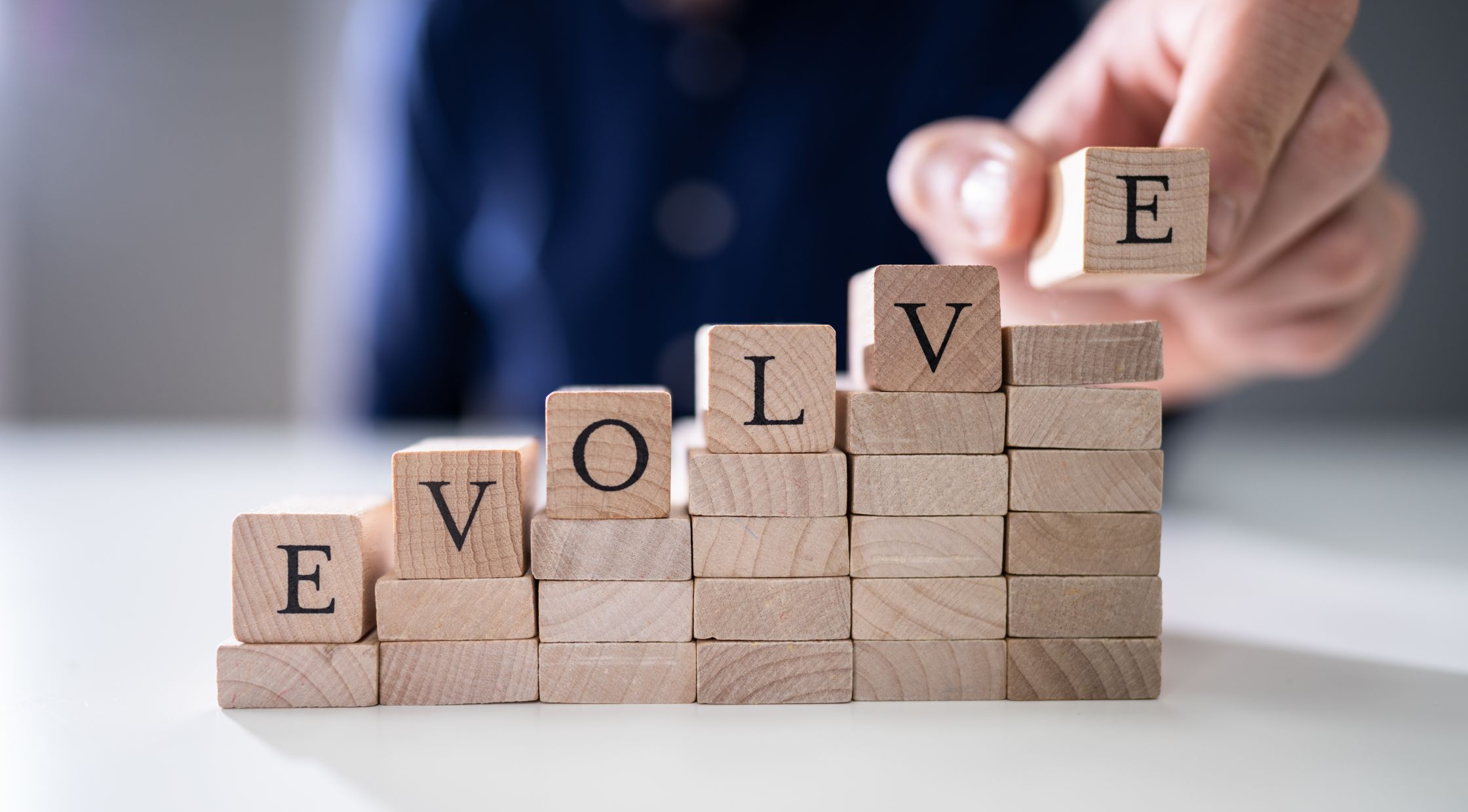 Evolve Meaning in Tamil